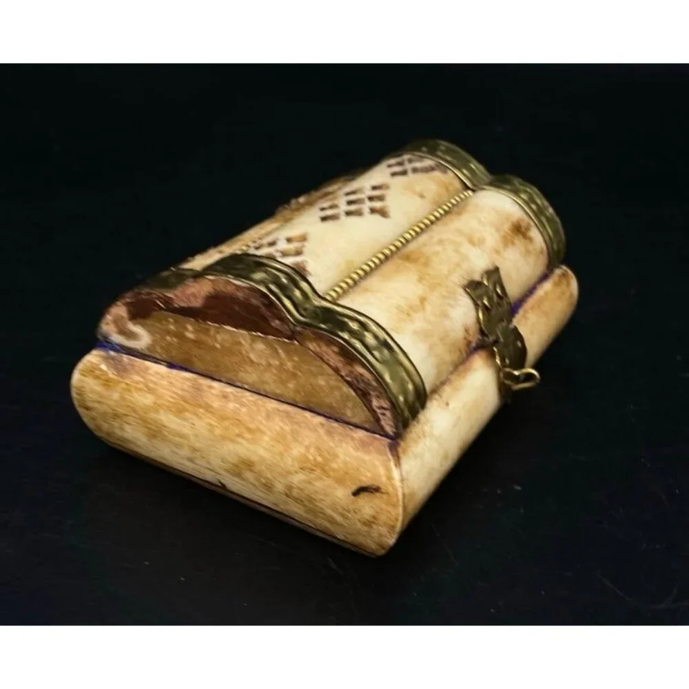 Camel Bone Treasure Chest Jewelry Trinket Box Brass Velvet Lined 3”x2